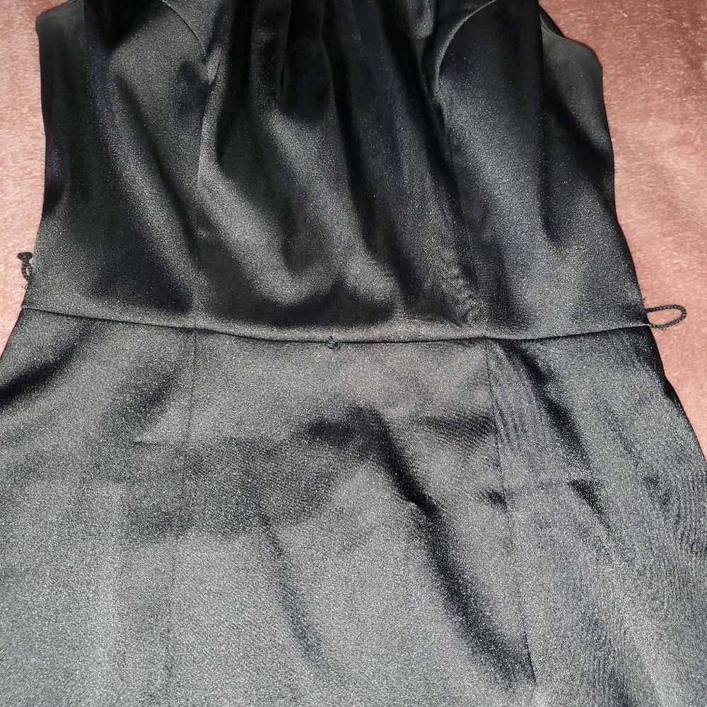Dress - Picture 3 of 5